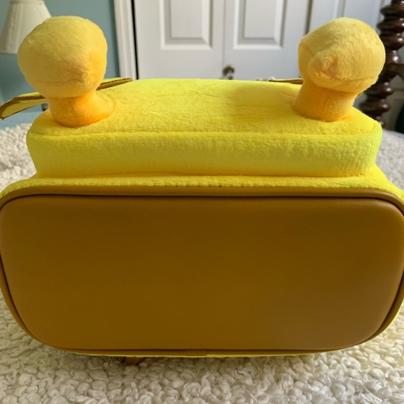 Loungefly Looney Tunes Tweety Bird Backpack Bag Purse 80th Anniversary NWT - Picture 7 of 16